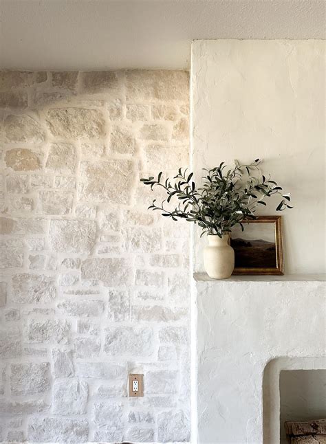 PALM MASONRY .